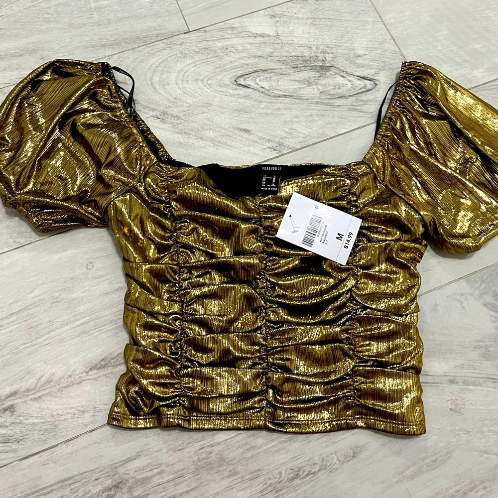 Gold Lame style top NWT